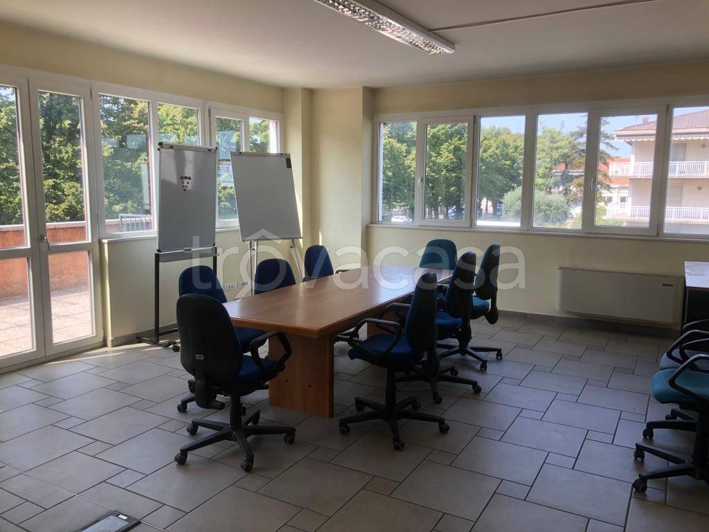 ufficio in vendita a Verona