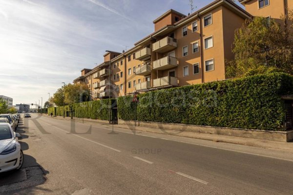 appartamento in vendita a Verona in zona Santa Lucia