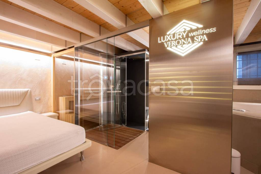 appartamento in vendita a Verona in zona Centro Storico