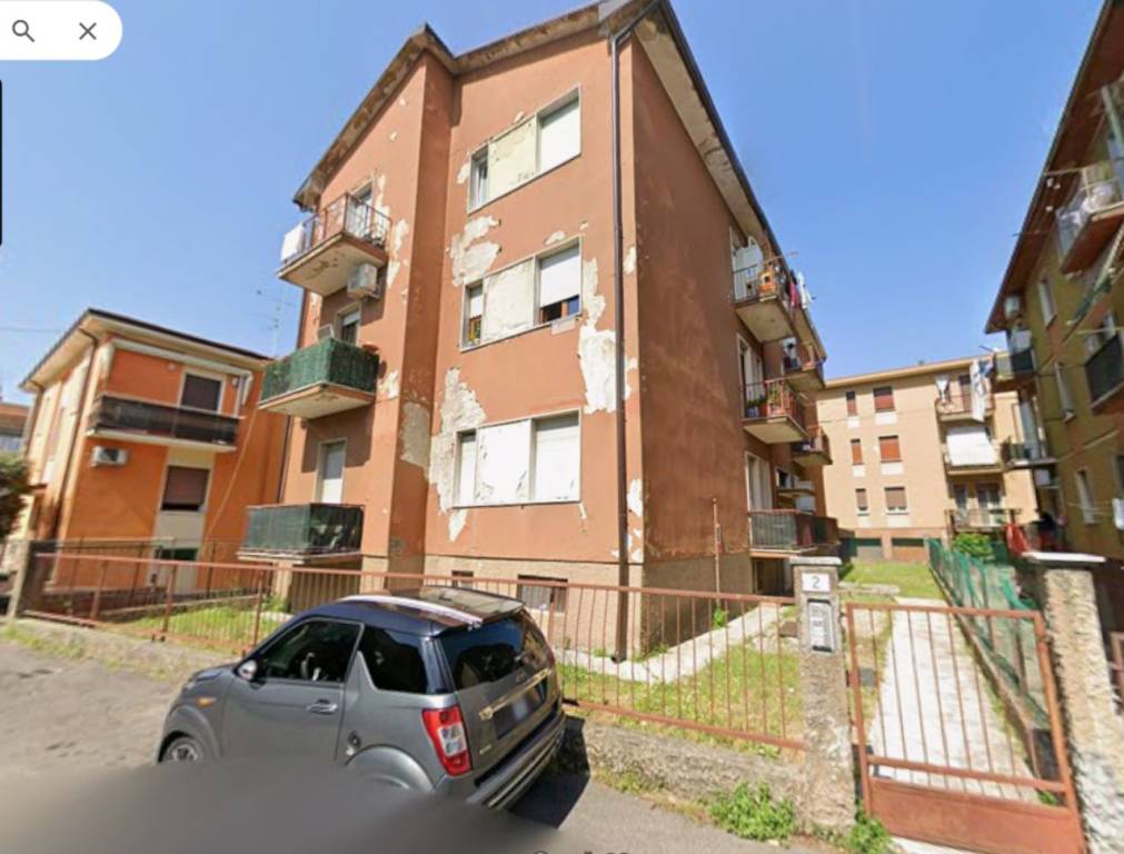 appartamento in vendita a Verona in zona Borgo Roma