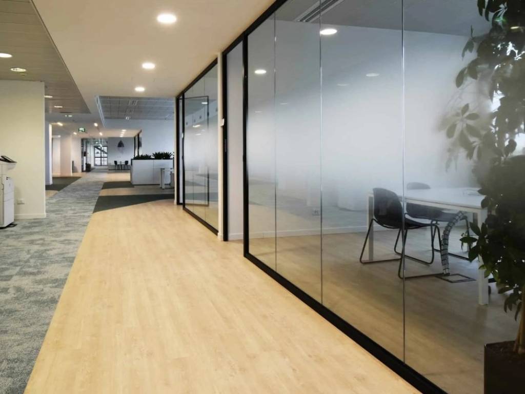 ufficio in vendita a Verona in zona Santa Lucia