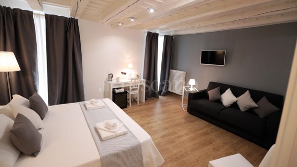 casa indipendente in vendita a Verona in zona Veronetta