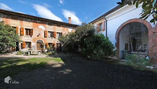 casa indipendente in vendita a Verona in zona San Massimo all'Adige