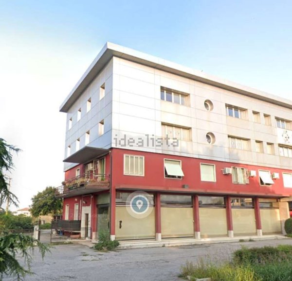 ufficio in vendita a Verona