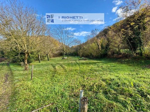 terreno edificabile in vendita a Verona in zona Avesa