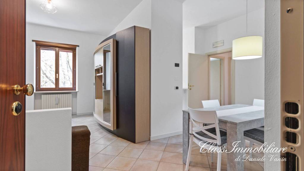 appartamento in vendita a Verona in zona Golosine