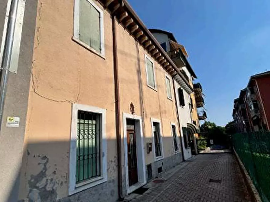 casa indipendente in vendita a Verona