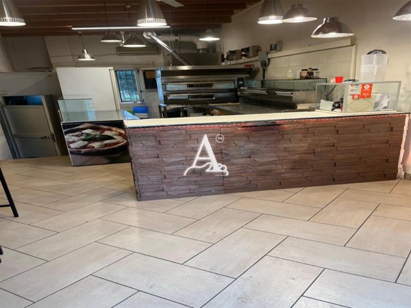 negozio in vendita a Verona