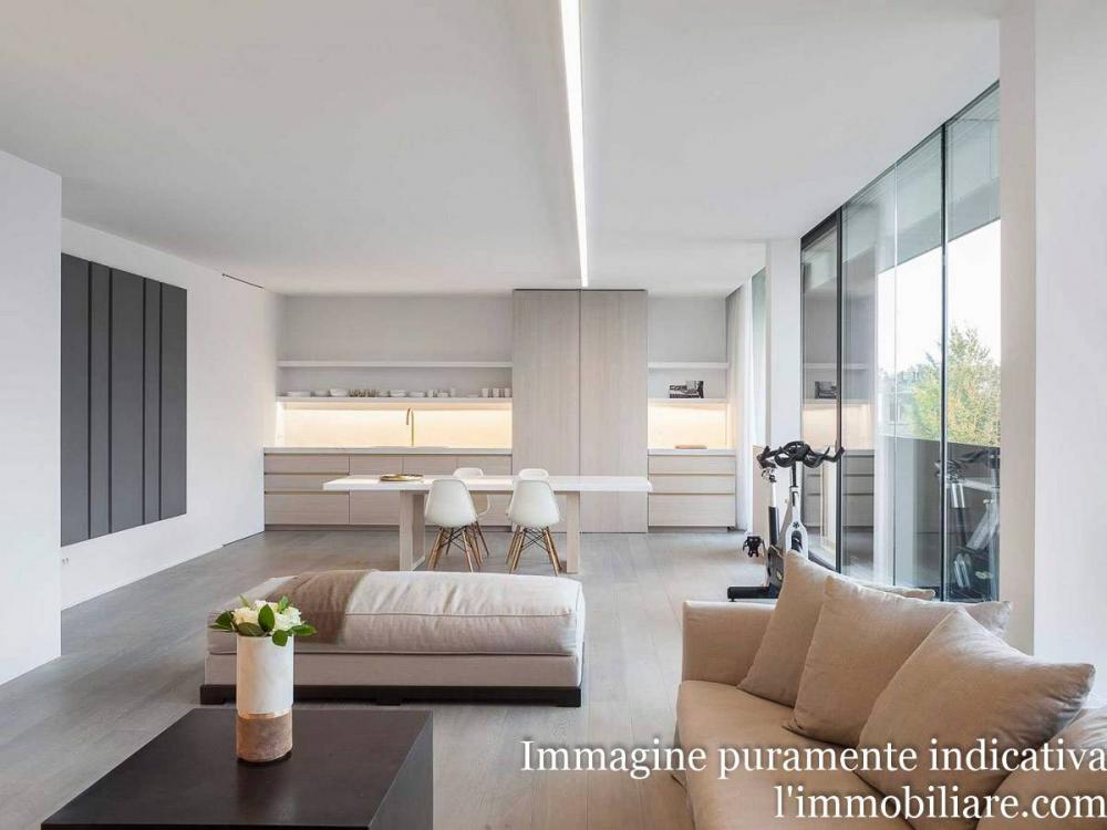 appartamento in vendita a Verona in zona Centro Storico