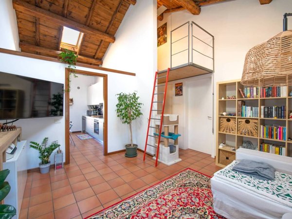 appartamento in vendita a Verona in zona Borgo Roma