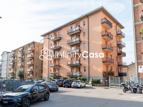 appartamento in vendita a Verona in zona Porto Crencano