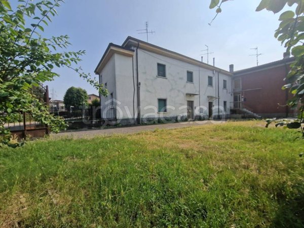 casa indipendente in vendita a Verona in zona Golosine