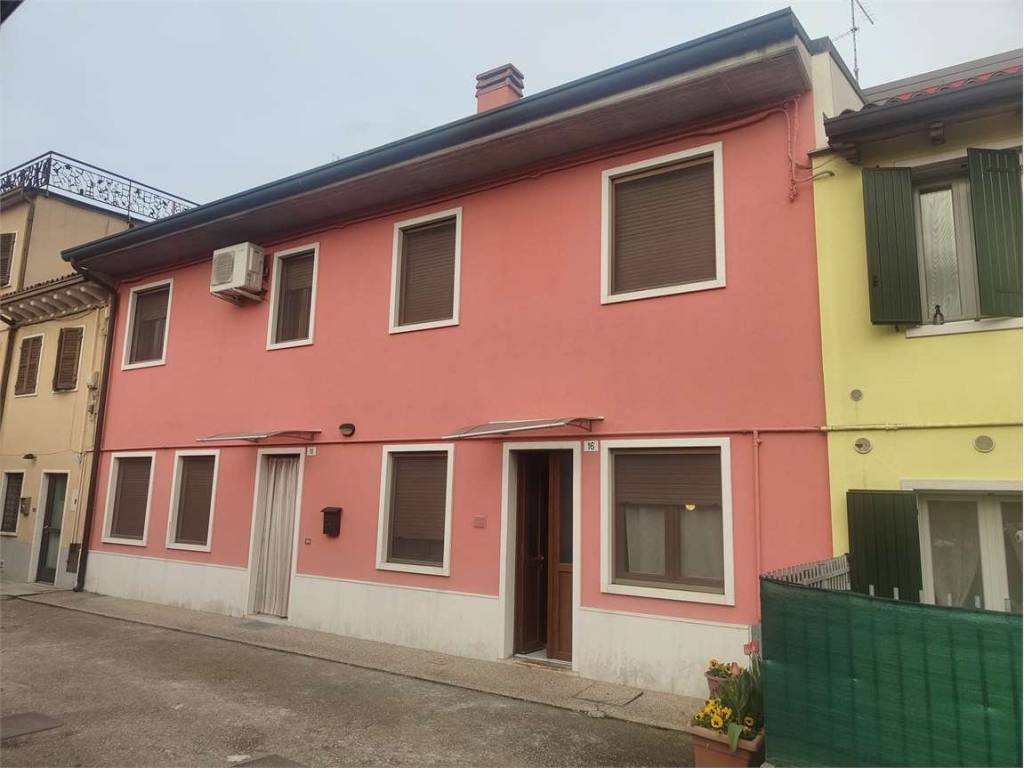 appartamento in vendita a Verona