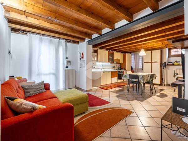 appartamento in vendita a Verona in zona Veronetta