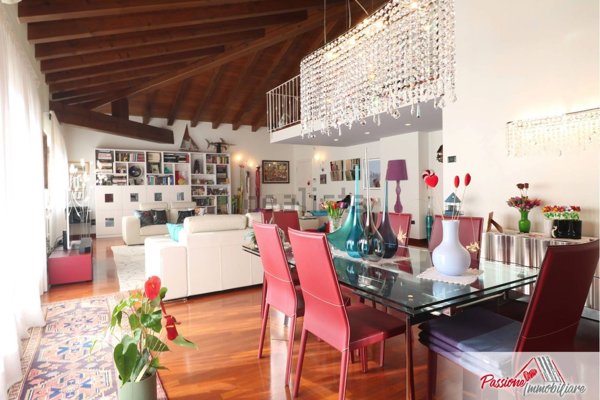 appartamento in vendita a Verona in zona Avesa