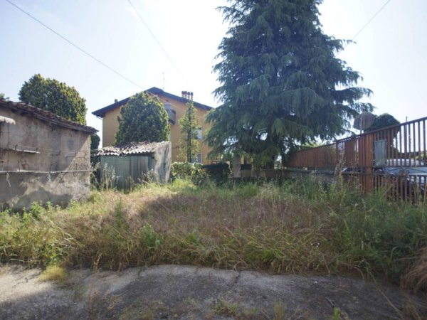 casa indipendente in vendita a Verona in zona Golosine
