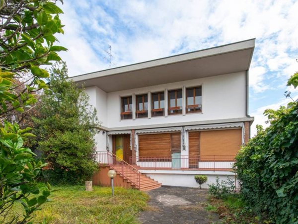 casa indipendente in vendita a Verona in zona Golosine