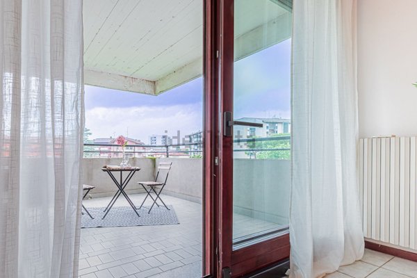 appartamento in vendita a Verona in zona Saval