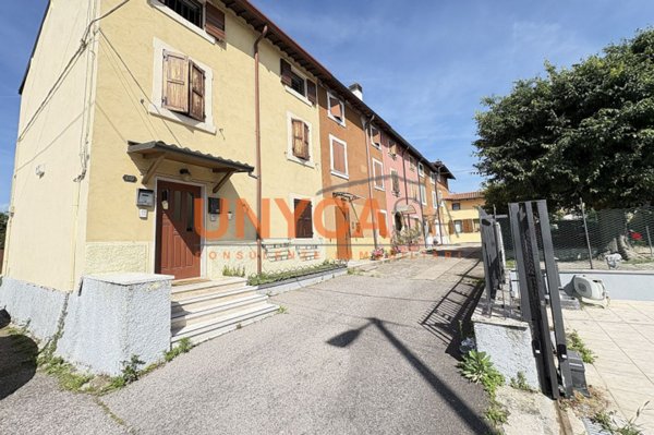 appartamento in vendita a Verona in zona San Michele