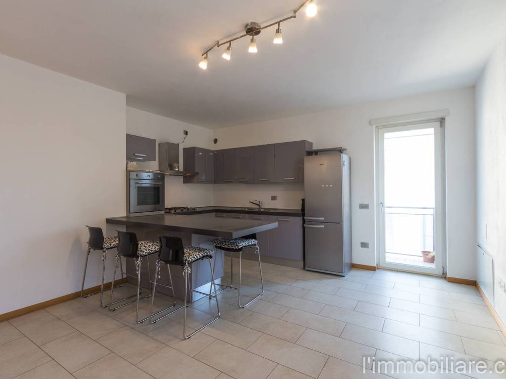 appartamento in vendita a Verona in zona Saval