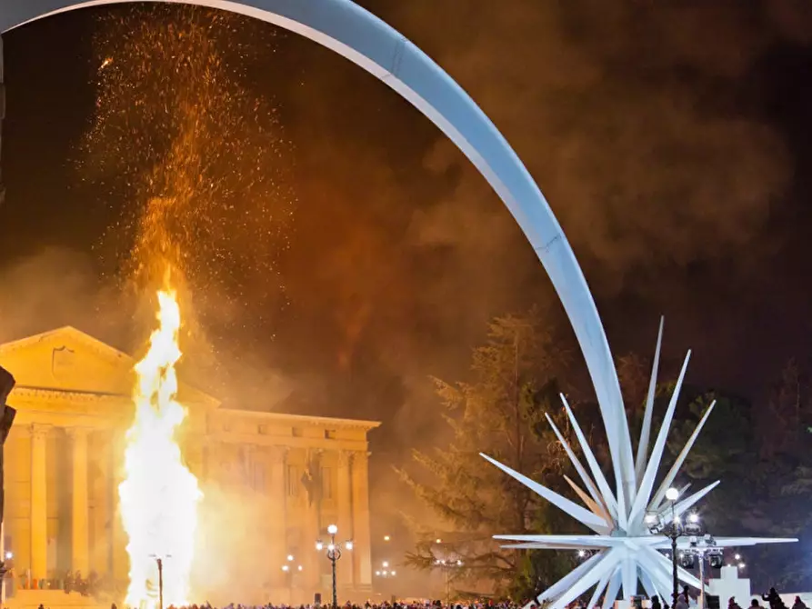 appartamento in vendita a Verona in zona Centro Storico