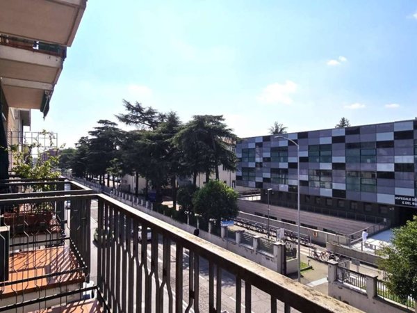 appartamento in vendita a Verona in zona Valdonega