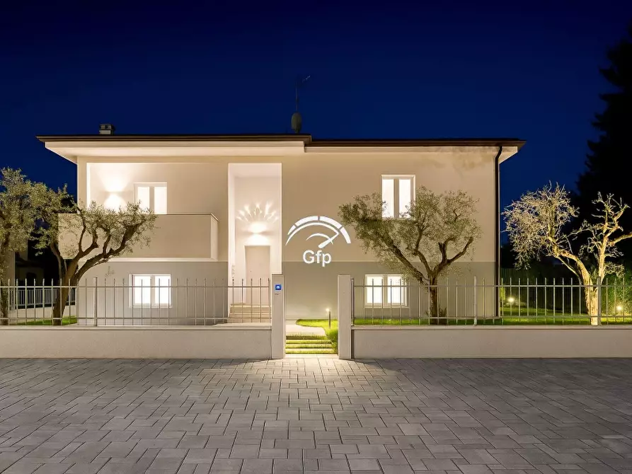 negozio in vendita a Verona in zona Centro Storico