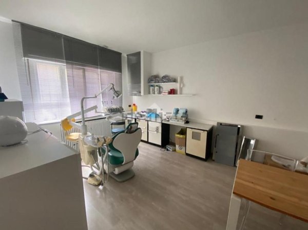 ufficio in vendita a Verona in zona Porto Crencano