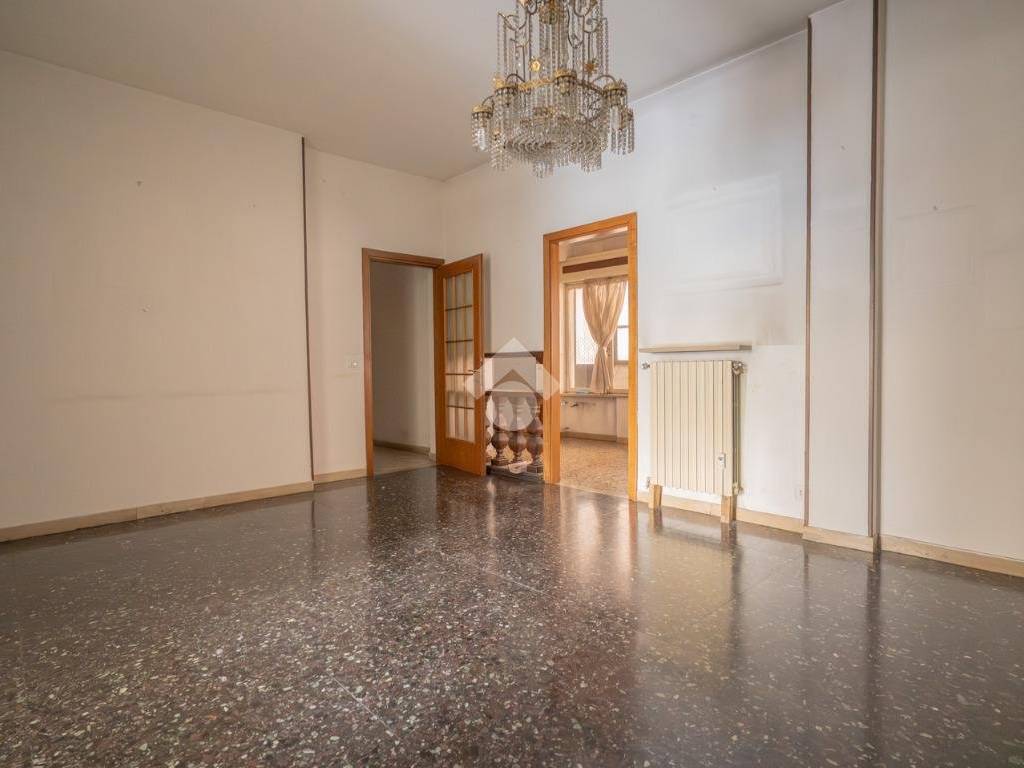 appartamento in vendita a Verona in zona San Zeno