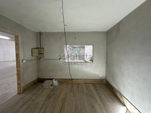 capannone in vendita a Verona