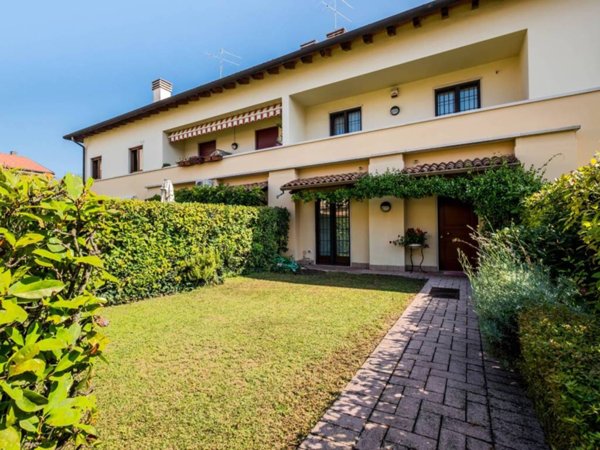 casa indipendente in vendita a Verona in zona San Massimo all'Adige