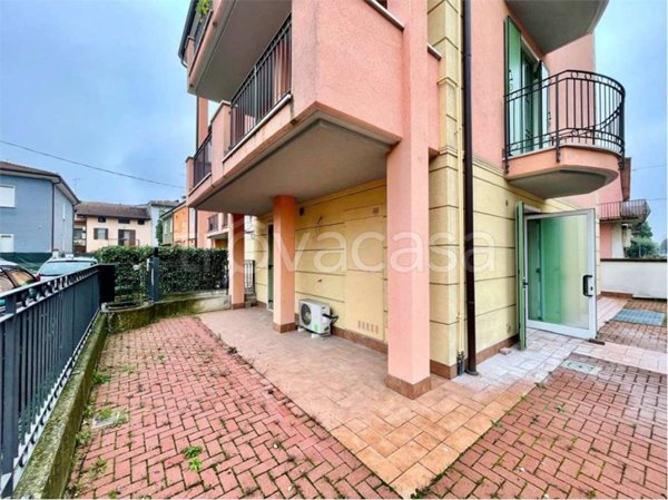 appartamento in vendita a Verona in zona Golosine