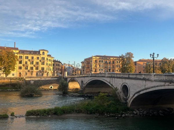 appartamento in vendita a Verona in zona Borgo Trento