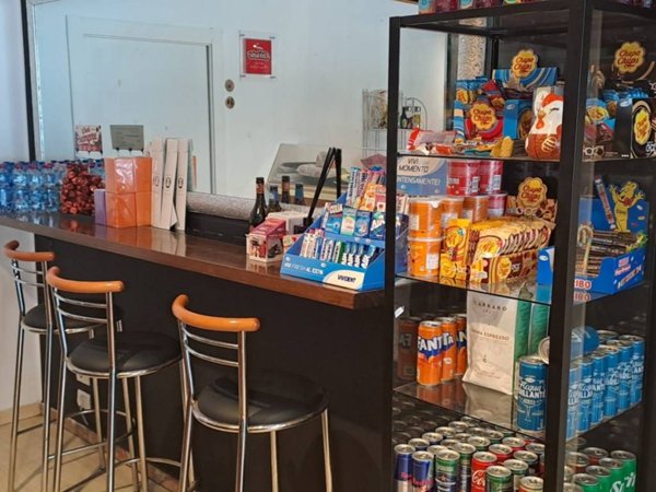 negozio in vendita a Verona in zona Borgo Trento