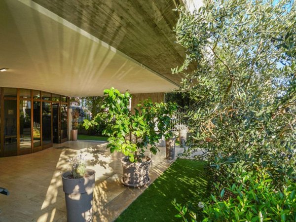 casa indipendente in vendita a Verona in zona Quinzano