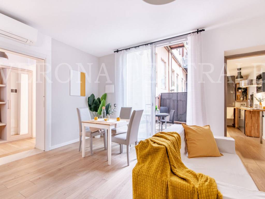 appartamento in vendita a Verona in zona Veronetta