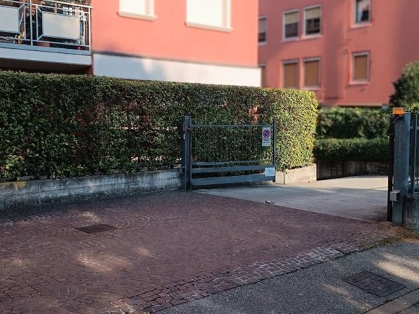 locale di sgombero in vendita a Verona in zona Borgo Venezia / Borgo Trieste