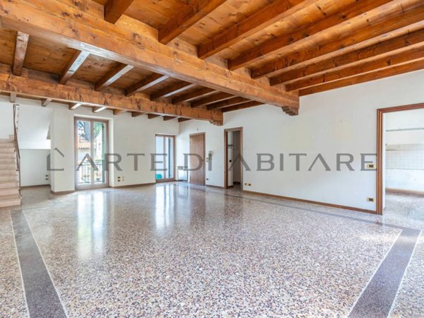 appartamento in vendita a Verona in zona Centro Storico