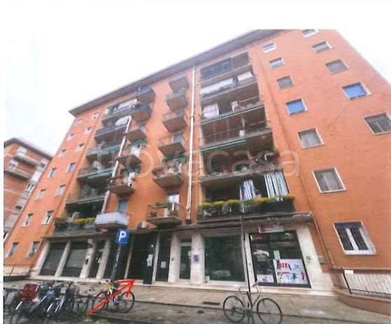 ufficio in vendita a Verona in zona Centro Storico