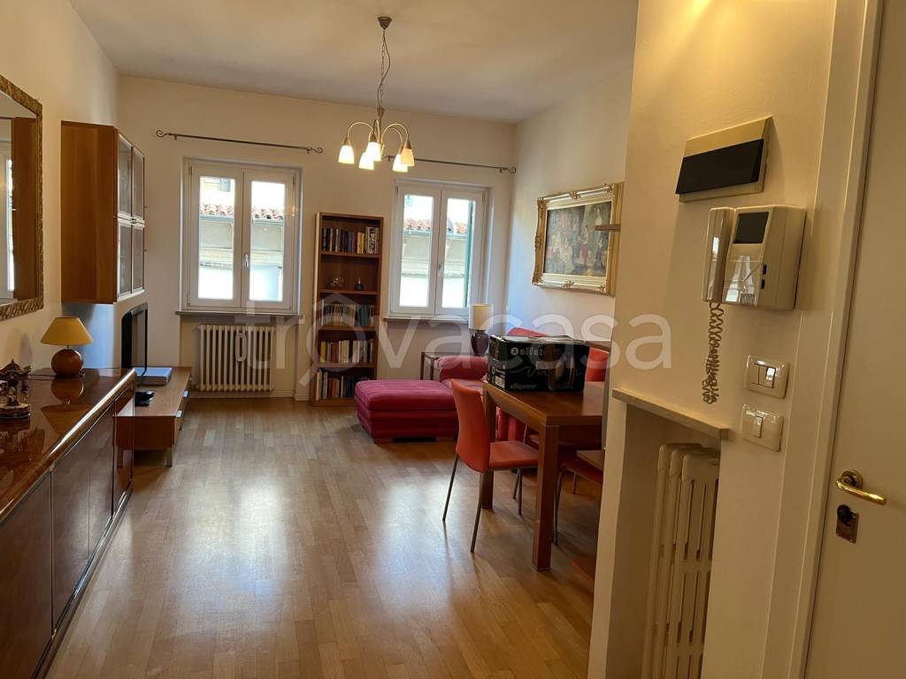appartamento in vendita a Verona in zona Centro Storico