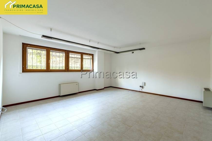 appartamento in vendita a Verona in zona Santa Lucia