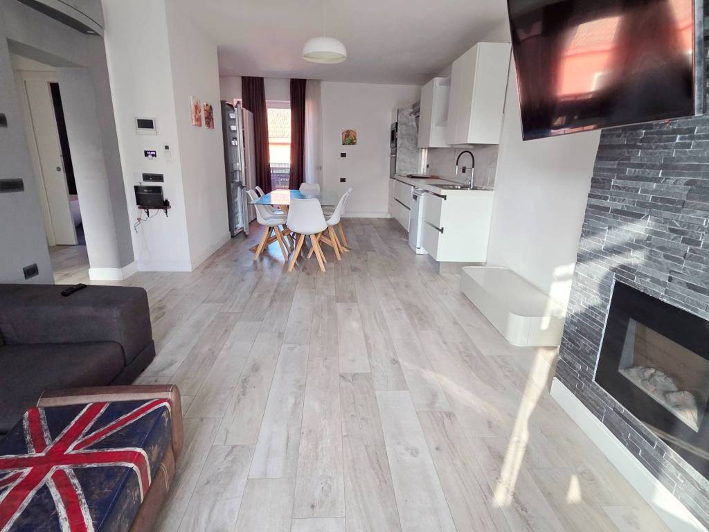 casa indipendente in vendita a Verona in zona Golosine