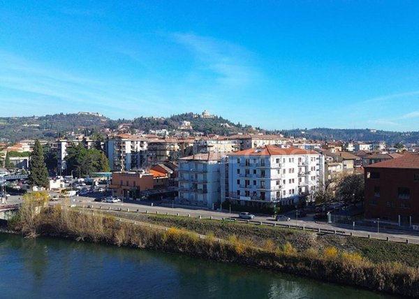 appartamento in vendita a Verona in zona Borgo Trento