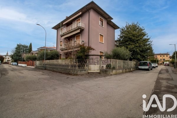 appartamento in vendita a Verona in zona Chievo