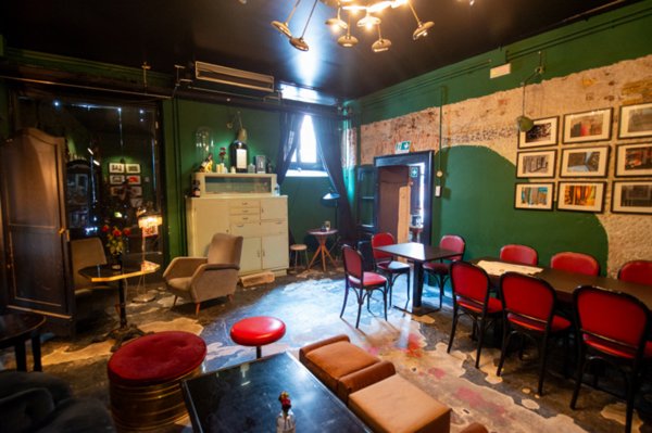 negozio in vendita a Verona in zona Veronetta