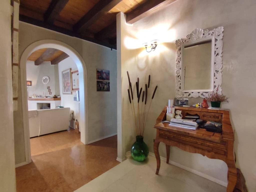 appartamento in vendita a Verona in zona Veronetta