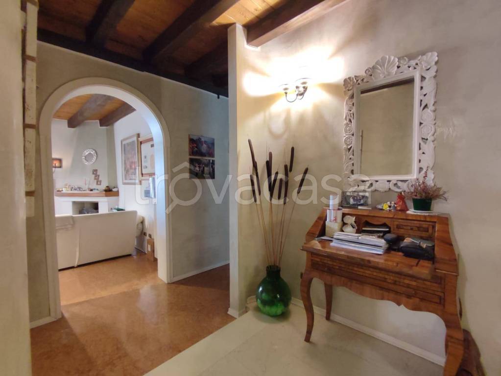 appartamento in vendita a Verona in zona Veronetta