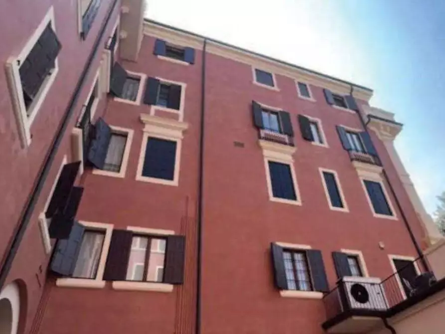 appartamento in vendita a Verona in zona Cittadella