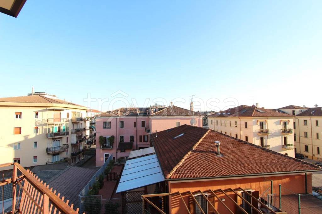 appartamento in vendita a Verona in zona Borgo Venezia / Borgo Trieste