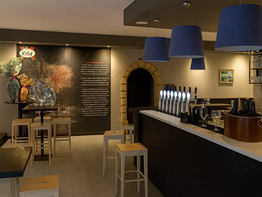 negozio in vendita a Verona in zona Centro Storico